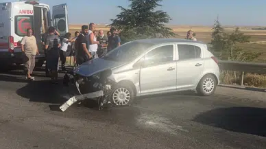 Eskişehir'de feci kaza : Otomobilin lastiği patladı, 3 yaralı