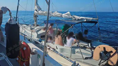Didim açıklarında 16 düzensiz göçmen yakalandı : 1 tutuklama