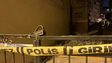 İstanbul Güngören'de balkon çöktü : Beş katlı bina tahliye edildi