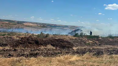 Tekirdağ'da anız yangını : 150 dönüm tarım arazisi küle döndü