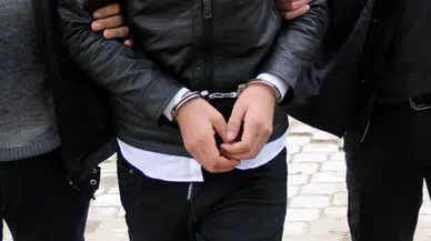Samsun’da kaçakçılık operasyonu ! İş yerinden 3 otomobil motoru çıktı
