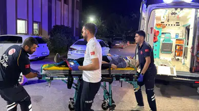 Adıyaman'da virajı alamayan otomobil uçuruma yuvarlandı : 4 yaralı
