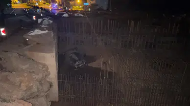 Bartın'da otomobil alt geçit inşaatına uçtu, ehliyetsiz sürücü kaçtı