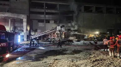 Sivas'ta çimento fabrikasında yangın