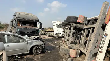 TAG otoyolunda tır karşı şeride geçti: 1 ölü, 2 yaralı