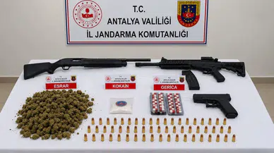 Antalya'da uyuşturucu operasyonu : 20 gözaltı