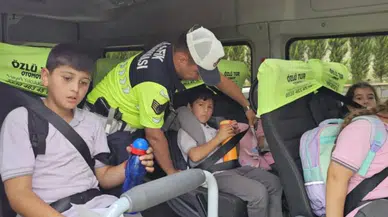 Bilecik’te okul çevrelerinde denetim : 397 şahıs ve 159 araç kontrol edildi
