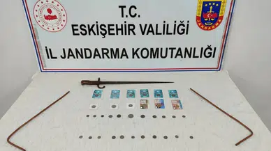 Eskişehir'de tarihi eser operasyonu : Helenistik döneme ait 46 sikke bulundu