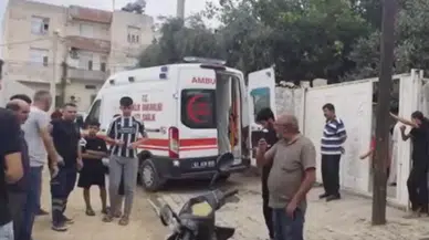 Ev sahibini sandalyeye bağlayıp altın ve paraları çaldılar