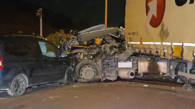 Bursa'da feci kaza : Ölü ve yaralılar var