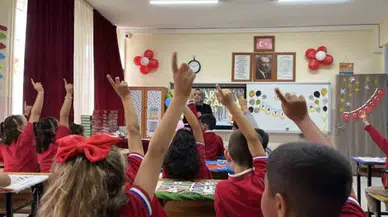 Uzmandan okul korkusu uyarısı : 3 haftayı geçerse dikkat !