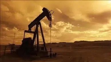 ABD ham petrol stoklarında düşüş : Stoklar 400 bin varil azaldı