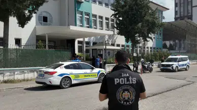 Osmaniye'de okul çevrelerinde güvenli eğitim mesaisi : Polis denetimlerine dron desteği!