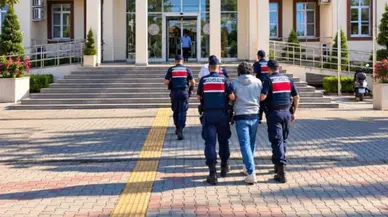 Çanakkale'de kendilerini polis olarak tanıtan dolandırıcılar 2 milyon liralık ziynet eşyası aldı