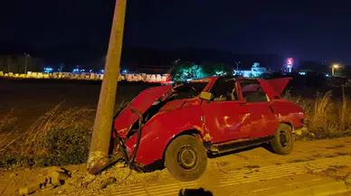 Çanakkale'de bir aileye otomobil çarptı : 5 yaşındaki çocuk öldü