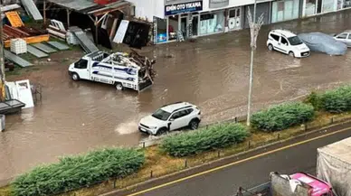 Erzurum'da sel faciası : 5 evi su bastı
