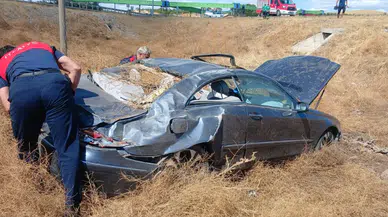 Yozgat'ta şarampole uçan otomobilin sürücüsü yaralandı