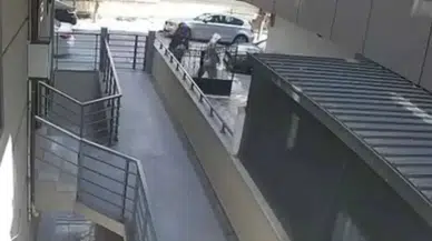 Kadın kılığında eve giren 2 şüpheli, 500 bin liralık altın ve döviz çaldı