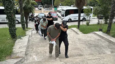 Samsun'da 'Sokaklar Güvende' operasyonu : 53 şüpheliden 21'i adliyeye sevk edildi