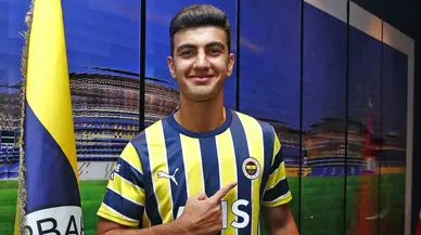 Fenerbahçe’nin genç stoperi Yiğit Efe Demir kimdir ve hangi özellikleriyle dikkat çekiyor?