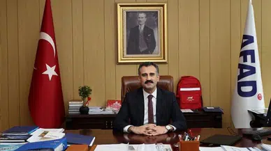 Yeni Ağrı Valisi Önder Bozkurt Kimdir ve Hangi Görevlerde Bulundu?