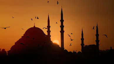 2026-2027 Diyanet Takvimine Göre Recep Ayı ve Üç Aylar Ne Zaman Başlıyor?