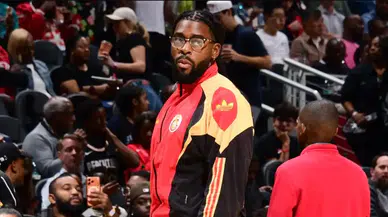 NBA Yıldızı Lu Dort'un Galatasaray Eşofmanıyla Maça Gelmesi Gündem Oldu