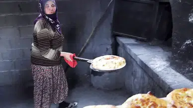 Emine Teyze'nin Ekmek Geleneği: Sırrı Ekşi Mayasında Gizli Mi?