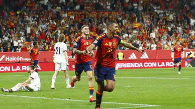 İspanya, Çekya'yı 3-1 geçerek liderliğini sürdürdü