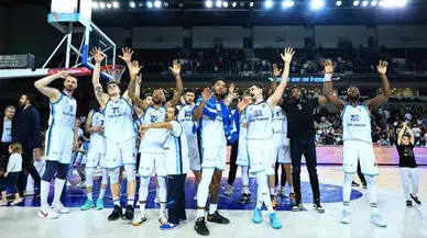 Türk Telekom'dan Roma karşısında farklı galibiyet : 92-77