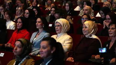 Atatürk Kültür Merkezi'nde GİF'27 Sezon Açılışı Gerçekleşti
