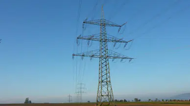 Spot elektrik piyasasında işle hacmi geriledi