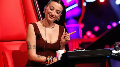 Melike Şahin bebeğini kucağına aldı
