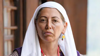 Taşacak Bu Deniz Emirye Hala kim oynuyor? Ayla Baki kimdir, kaç yaşında, hangi dizilerde oynadı?