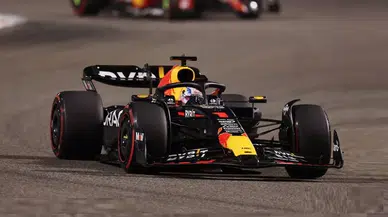 Formula 1'de Bahreyn Grand Prix'sinin galibi Verstappen oldu