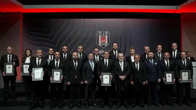 Serdar Adalı mazbatasını aldı, camiaya seslendi: Büyük hayalleri gerçeğe dönüştüreceğiz