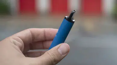 Gençler İçin Yeni Bir Tehlike: Elektronik Sigara ve Bağımlılık Riski