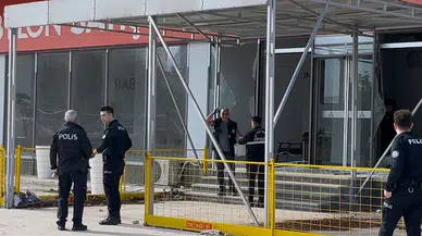 Bursa'da 250 Milyon Liralık Alacak Kavgası: Satış Ofisi Kurşunlandı