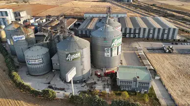 Edirne'de yağ fabrikasında yangın: Ayçiçeği silosunda dumanlar yükseldi