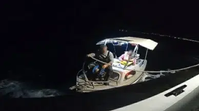 Didim açıklarında motor arızası paniği : Teknede mahsur kalan 2 kişi kurtarıldı