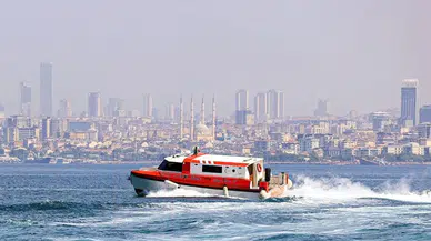 Hava ve deniz ambulanslarıyla 121 bin 832 kişiye acil sağlık hizmeti
