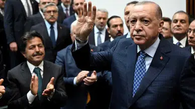 Cumhurbaşkanı Erdoğan'ın Grup Toplantısındaki KAAN Kravatı Dikkat Çekti
