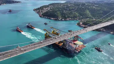 İstanbul Boğazı'nda Gemi Trafiği Askıya Alındı