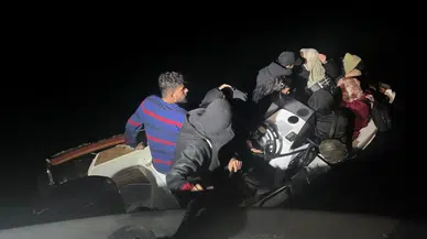 Didim'de lastik bottaki 10 düzensiz göçmen yakalandı : 2'si çocuk