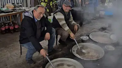 Kızılcabölük'te 650 Yıllık Gelenek: İmece Usulü Pekmez Sezonu Başladı