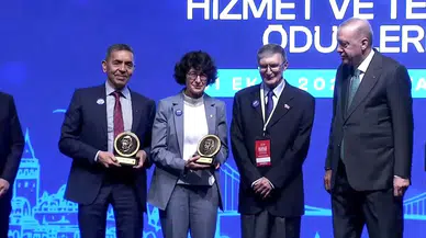 Aziz Sancar Bilim Ödülü Özlem Türeci ve Uğur Şahin'e verildi