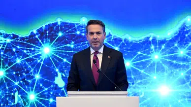Bakan Bayraktar Duyurdu: Milli Enerji 2040 Vizyonu Açıklanıyor