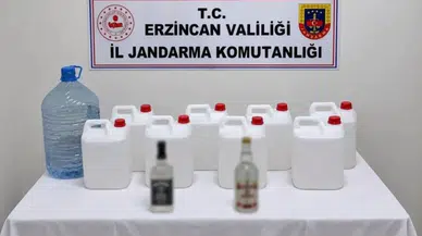 Erzincan'da sahte içki operasyonu : 40 litre etil alkol ve 15 litre sahte rakı ele geçirildi