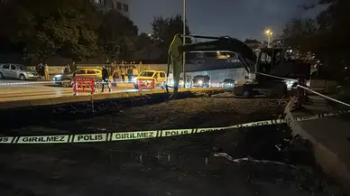 Bayrampaşa'daki Altyapı Çalışmasında Toprak Çöktü: 1 İşçi Hayatını Kaybetti