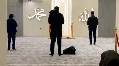 Ankara'daki bir alışveriş merkezinde bulunan mescit takdir topladı